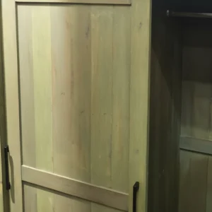 Louis Closet sliding doors